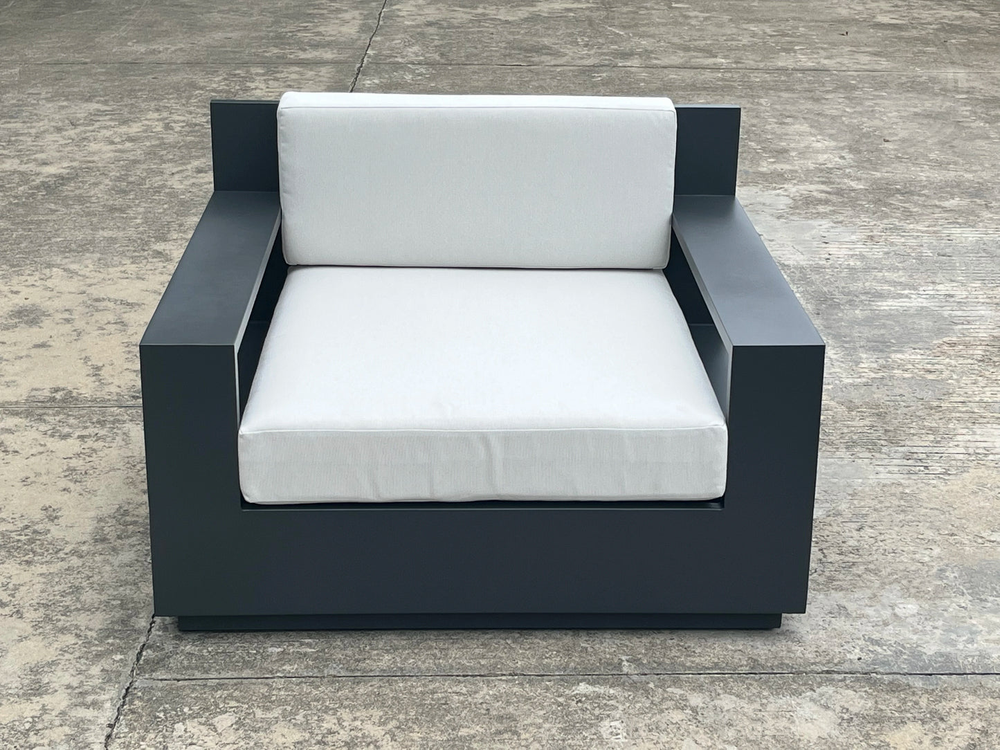Wholesale Patio Furniture Sofa Waterproof Outdoor Aluminum Casting Furniture Set Fashion Garden Sofa
