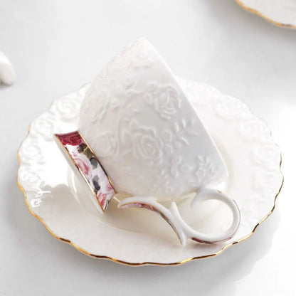 Vintage Ceramic Coffee Cup Spoon Plate Set Luxury Exquisite Latte Flower Tea Water Cup Creative European Style Tea Cup Set Cafe