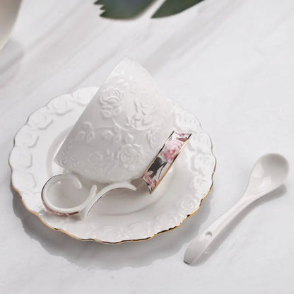 Vintage Ceramic Coffee Cup Spoon Plate Set Luxury Exquisite Latte Flower Tea Water Cup Creative European Style Tea Cup Set Cafe