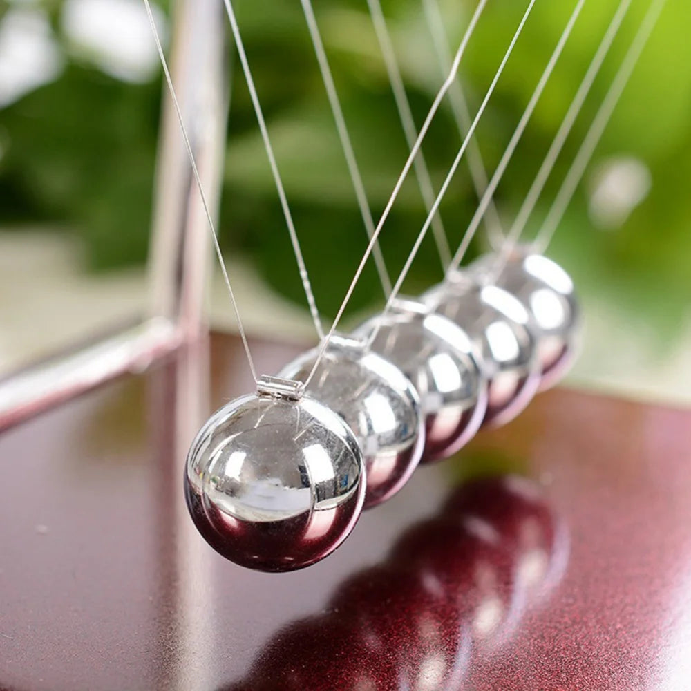 Newton Pendulum Ball Balance Ball Rotating Perpetual Motion Physical Science Pendulum Toy Craft Desktop Home Decoration