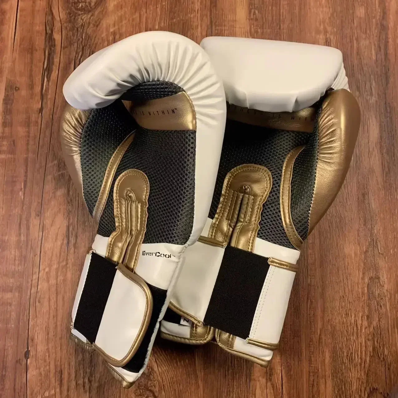 Boxing gloves men's and women's Sanda training  Thai boxing  fighting  and professional sandbag fist sets