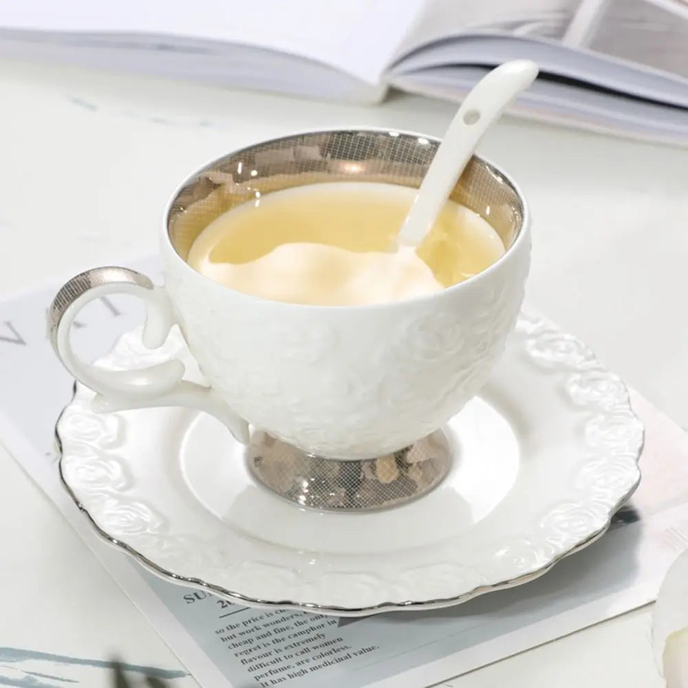 Vintage Ceramic Coffee Cup Spoon Plate Set Luxury Exquisite Latte Flower Tea Water Cup Creative European Style Tea Cup Set Cafe