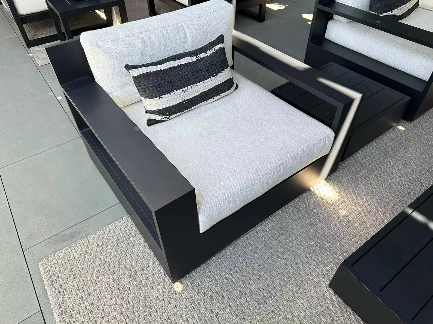 Wholesale Patio Furniture Sofa Waterproof Outdoor Aluminum Casting Furniture Set Fashion Garden Sofa