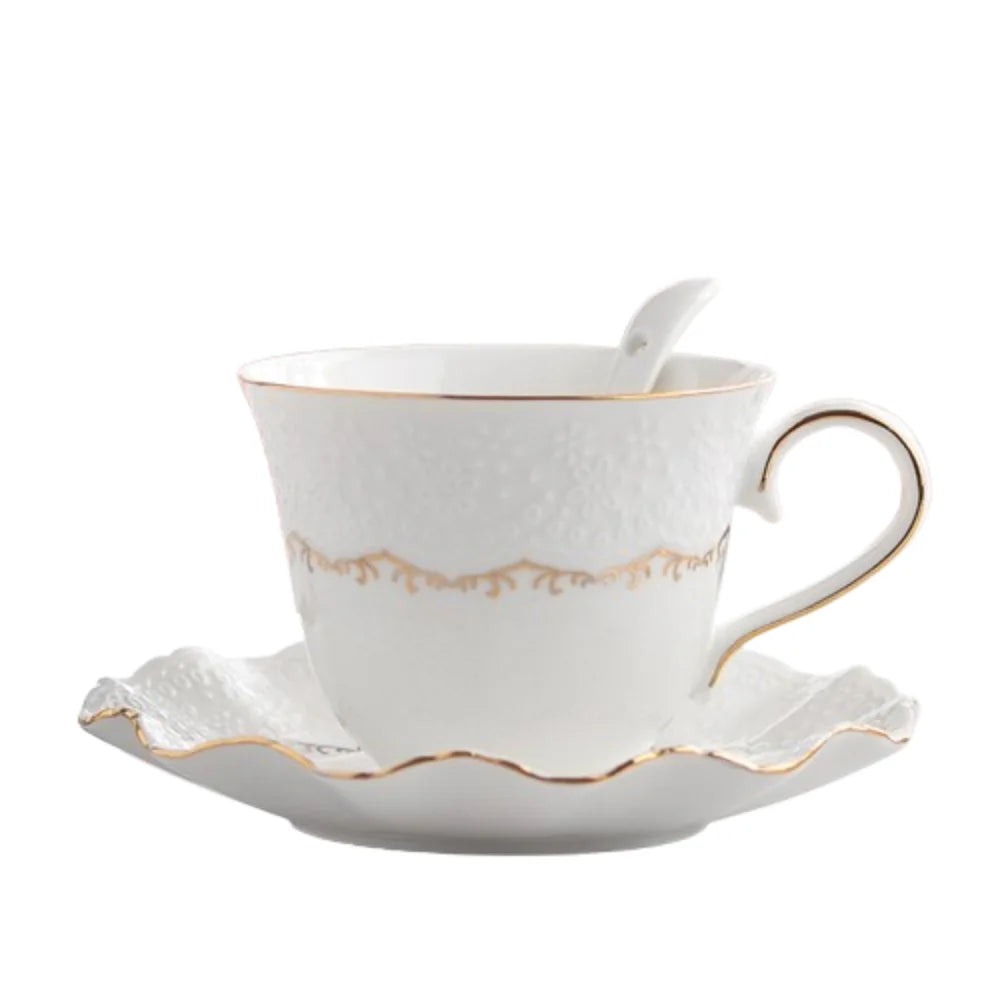 Vintage Ceramic Coffee Cup Spoon Plate Set Exquisite Creative Latte Flower Tea Water Cup European Style Golden Edge Milk Cups