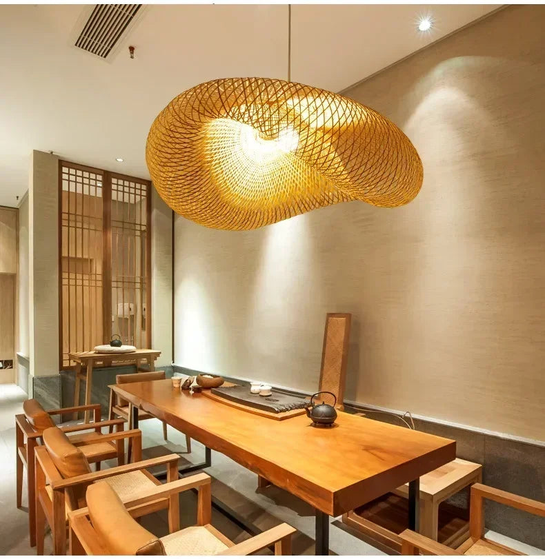 Chinese Zen Inspired Handmade Retro Bamboo Woven LED Pendant Light Living Room Lighting Decoration Rattan Woven Light