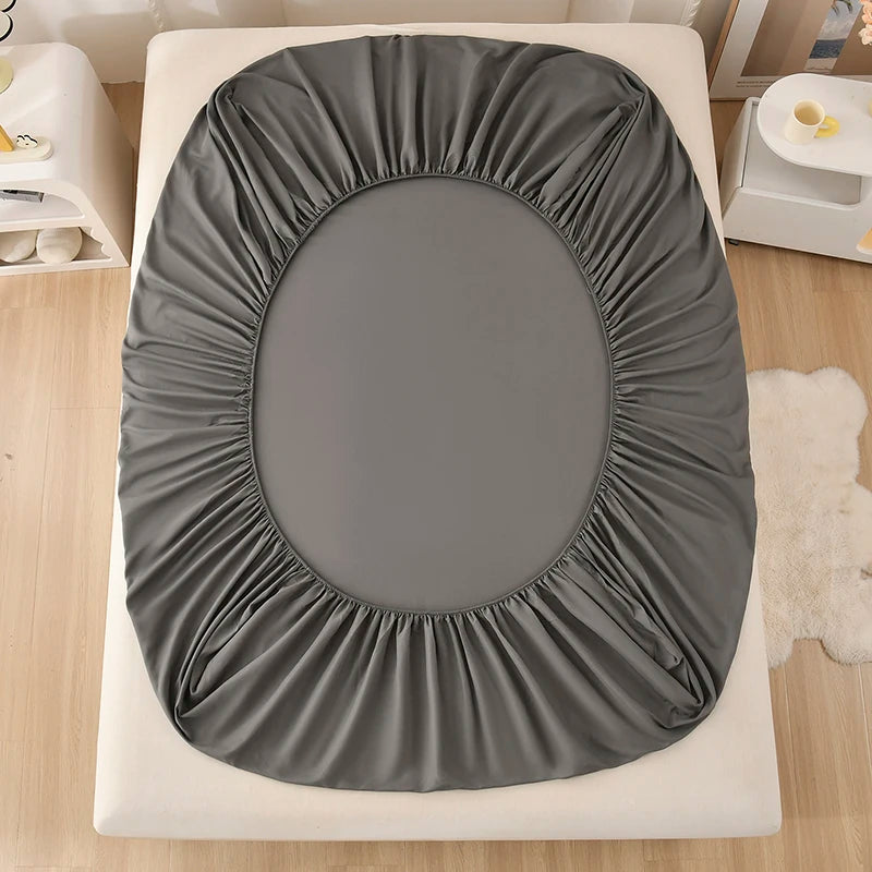 Solid Fitted Sheet 100% Polyester Soft Comfortable Breathble Bedding Set  for Home Bed Mattress (No Pillowcase）