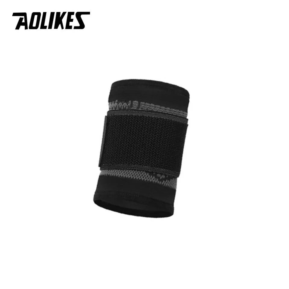 AOLIKES Wrist Brace Wrist Wraps Compression Wrist Strap,Wrist Support for Fitness Weightlifting,Pain Relief,Adjustable Wristband
