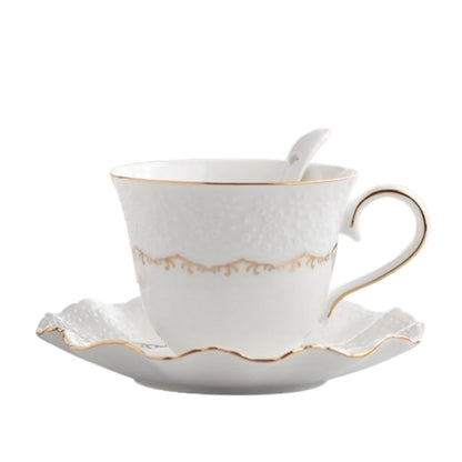 Vintage Ceramic Coffee Cup Spoon Plate Set Luxury Exquisite Latte Flower Tea Water Cup Creative European Style Tea Cup Set Cafe